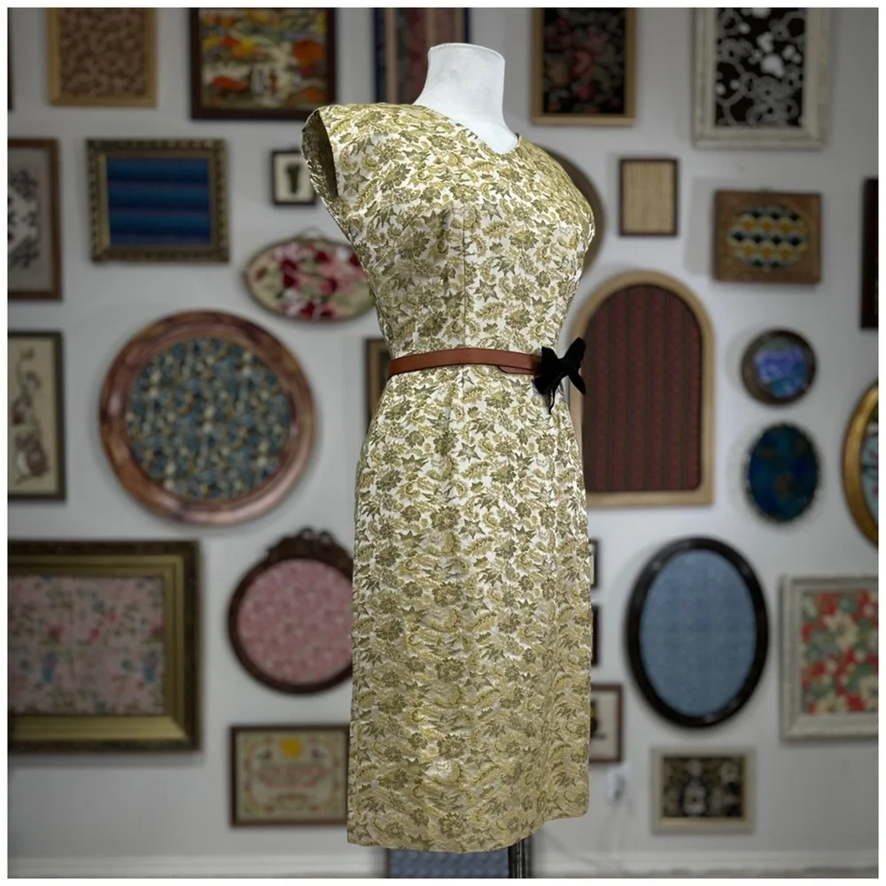 Anthro “Suede Bow Belt”
